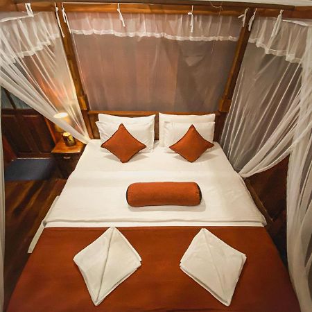 Hotel Levon Ella Zewnętrze zdjęcie